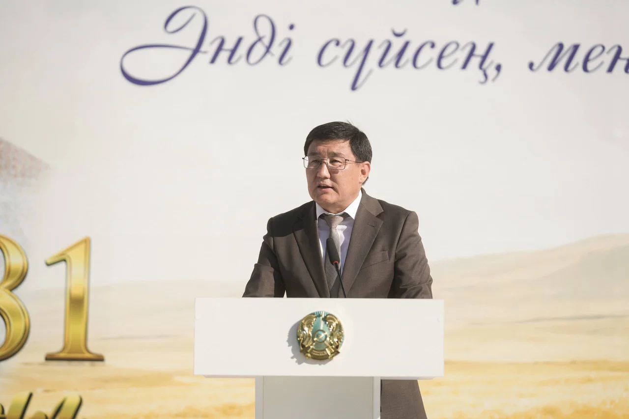 В Семее прошел городской фестиваль песен, посвященный Дню Абая