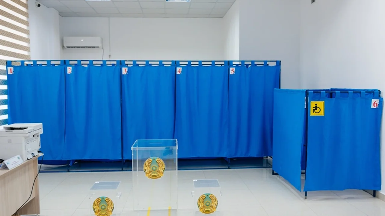 Сайлау жақындаған сайын таңдауын жасамаған қазақстандықтар саны төрт еседен аса азайды