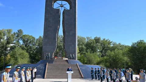 35 лет со дня закрытия Семипалатинского полигона: исторический урок на пути к миру