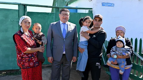 Аким области ознакомился с жизнью села Архат Абайского района