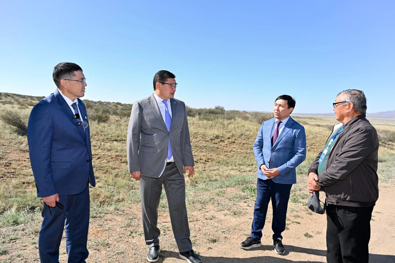 Абай ауданындағы Архат ауылында инфрақұрылым жаңаруда