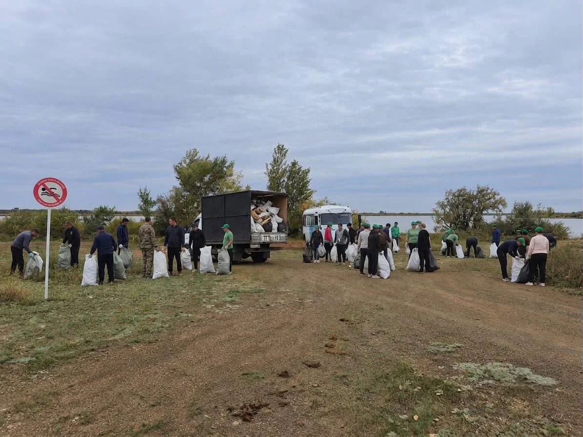 «Таза Қазақстан» бастамасы аясында өткен жалпыұлттық сенбілікте су нысандары мен гидротехникалық құрылыстардың аумақтарынан 465 тоннадан астам қоқыс жиналды