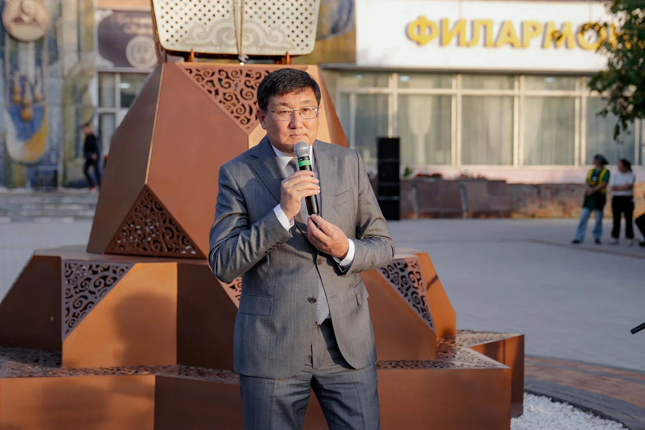 «Әуелеген әуендер»: Семейде филармонияның жаңа маусымы ашылды