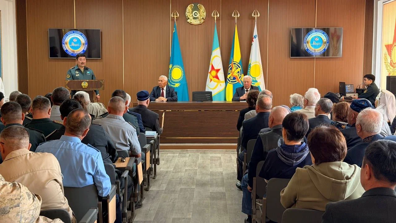 Семейде ардагерлерді халықаралық қарттар күнімен құттықтады