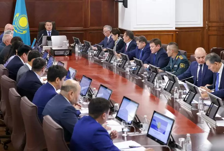 Глава правительства раскритиковал регионы, которые не использовали деньги, выделенные для села