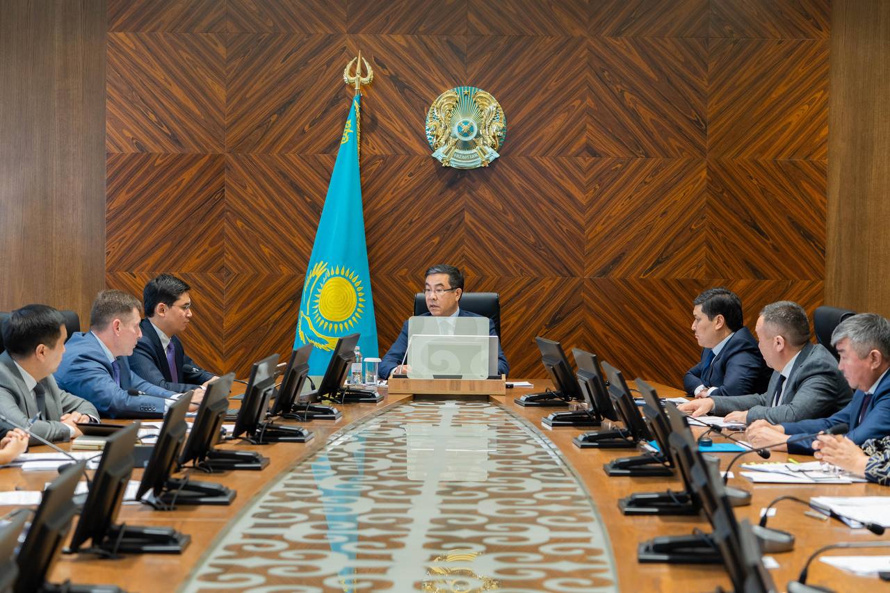Трудовые и социальные отношения в регионе строго контролируются