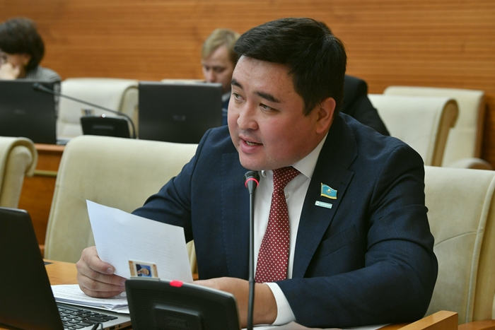 Будет упрощена процедура создания общественного объединения и усилена ответственность - Нартай Сарсенгалиев