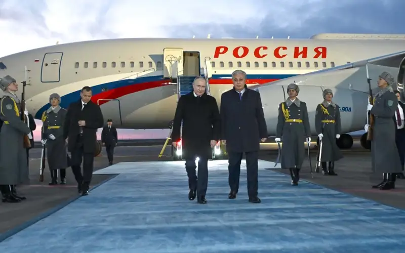 Путин приехал в Казахстан