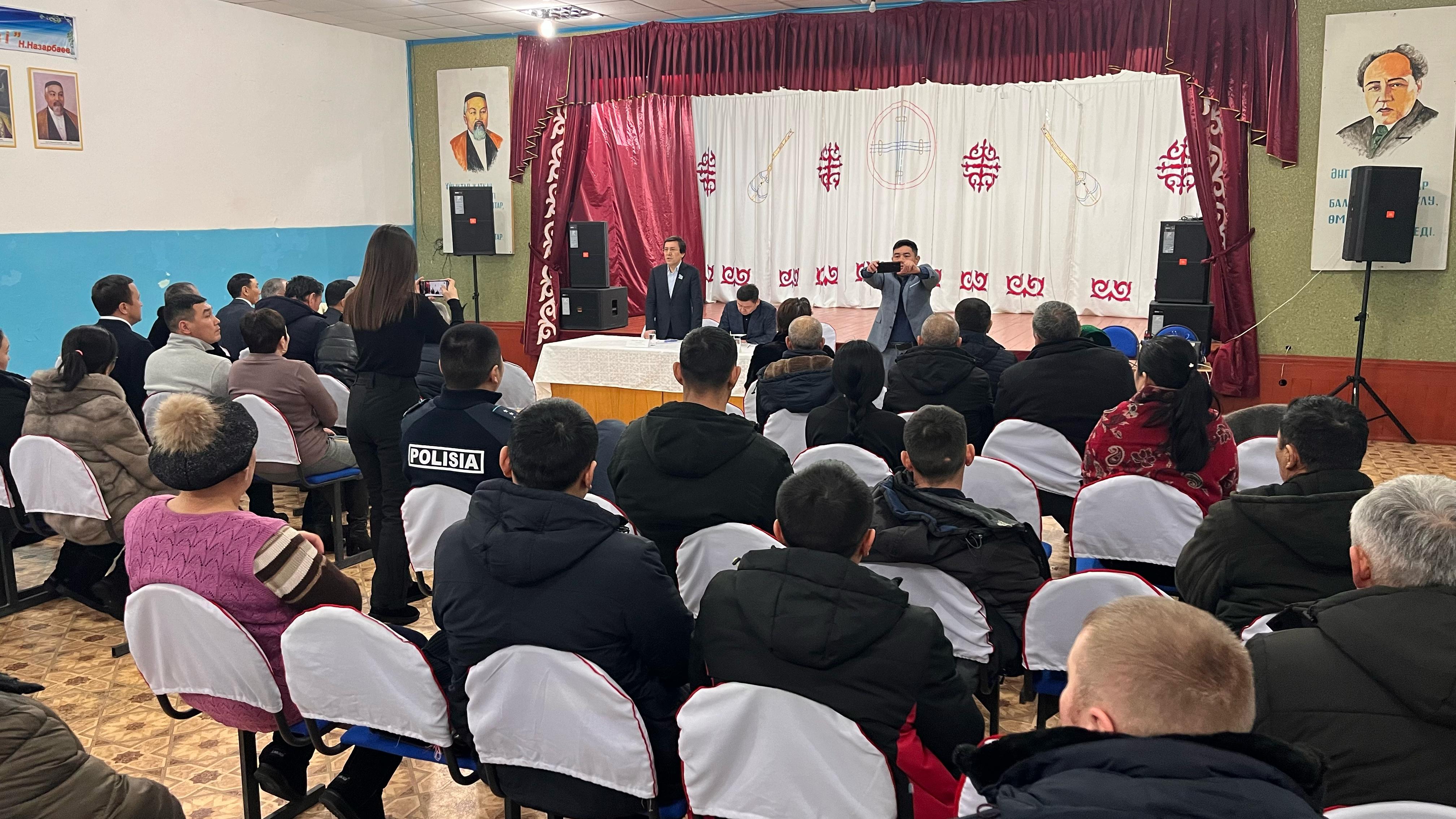 Встречи с народом продолжаются