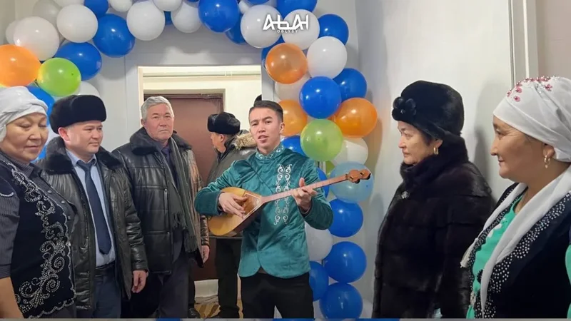 Ключи от новых домов вручили 2 семьям в селе Беген