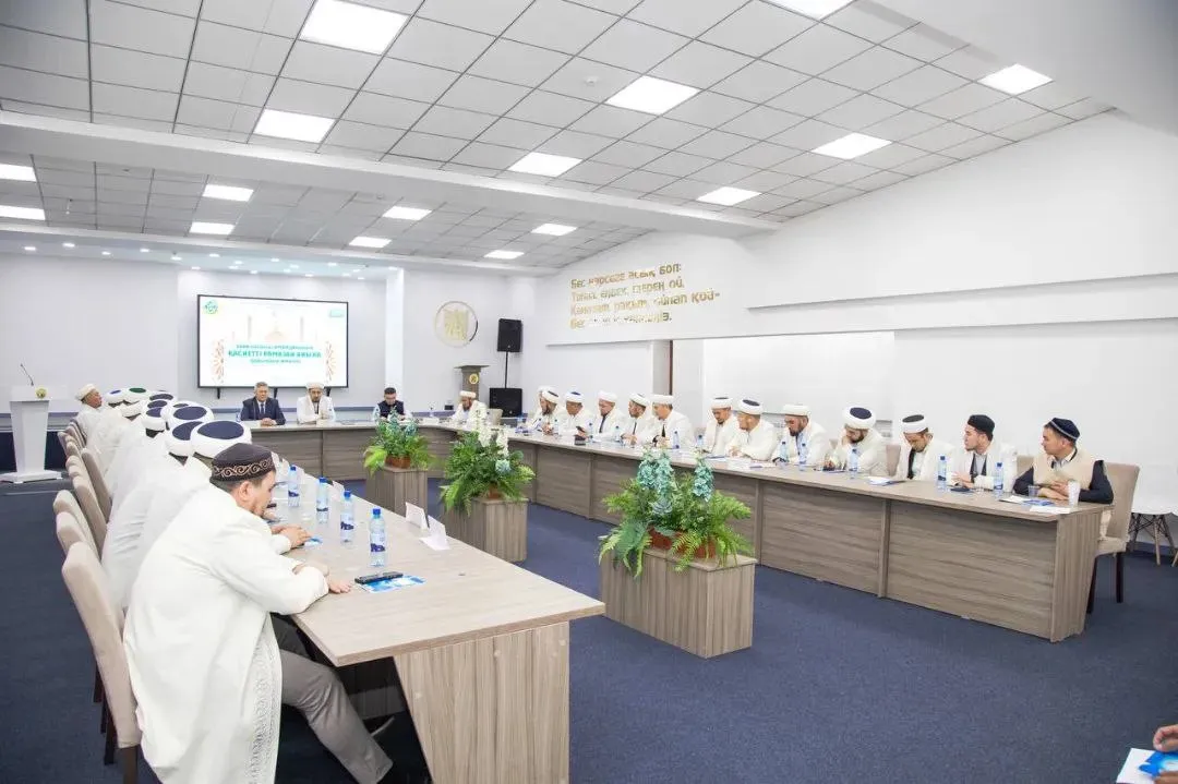 Абай облысының дін қызметкерімен уағыз-насихат мәселесі талқыланды