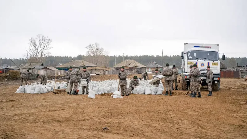 Более 60 тысяч кубометров талых вод откачали в области Абай за прошедшие сутки