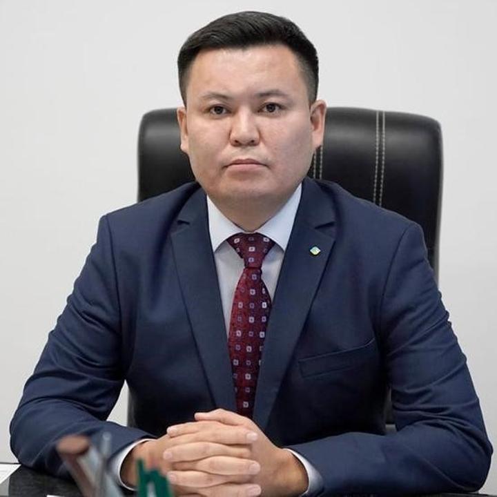 Эрнур Бурахан назначен главой управления внутренней политики ЮКО