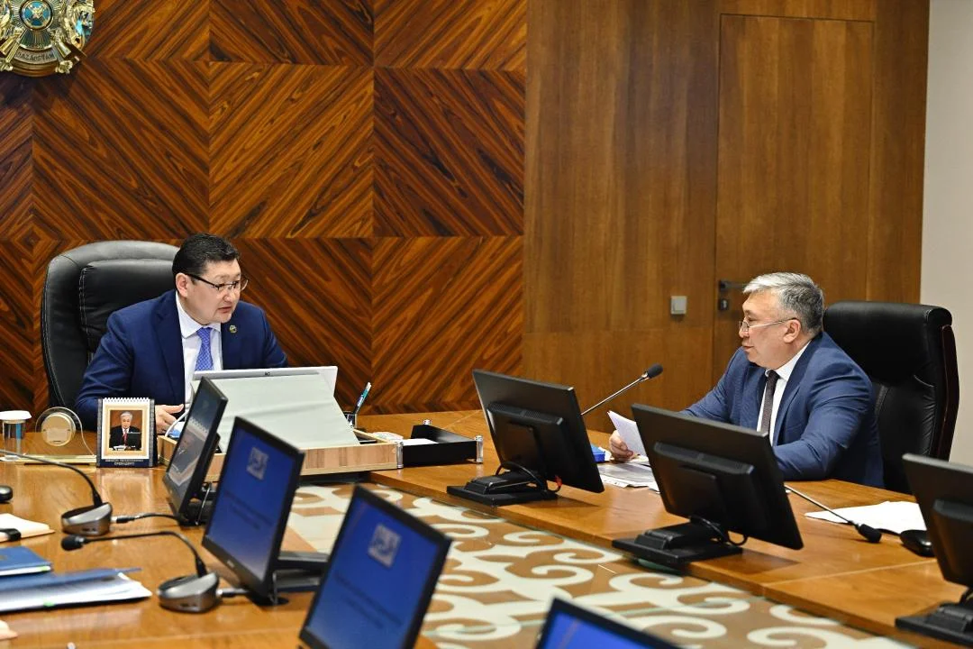 Облыс әкімі Семей қаласын дамыту бойынша кеңес өткізді