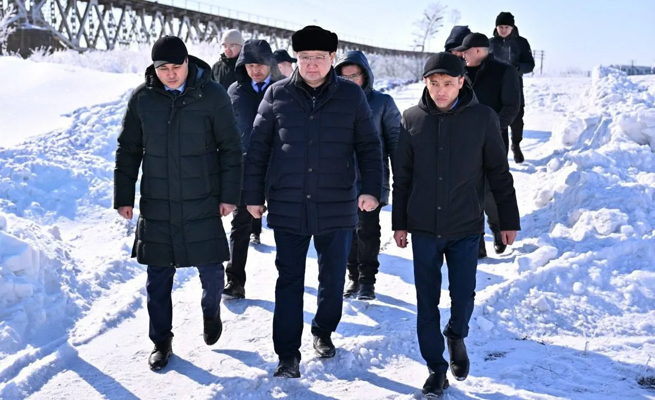 Облыс әкімі Аягөз өзеніндегі су деңгейін қадағалады