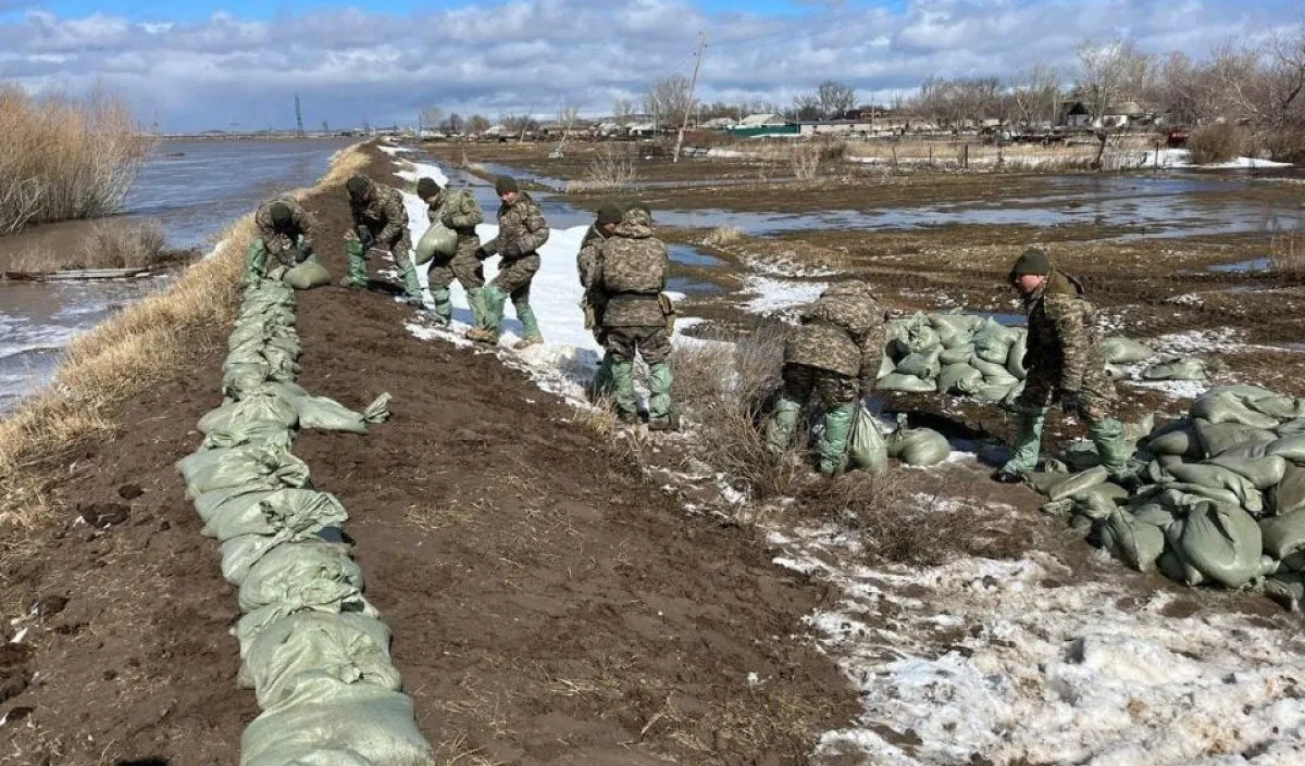 Су тасқынының салдарын жою үшін құқықтық тәртіп әскерлері 10 000-ға жуық әскери қызметшіні жұмылдыруы мүмкін