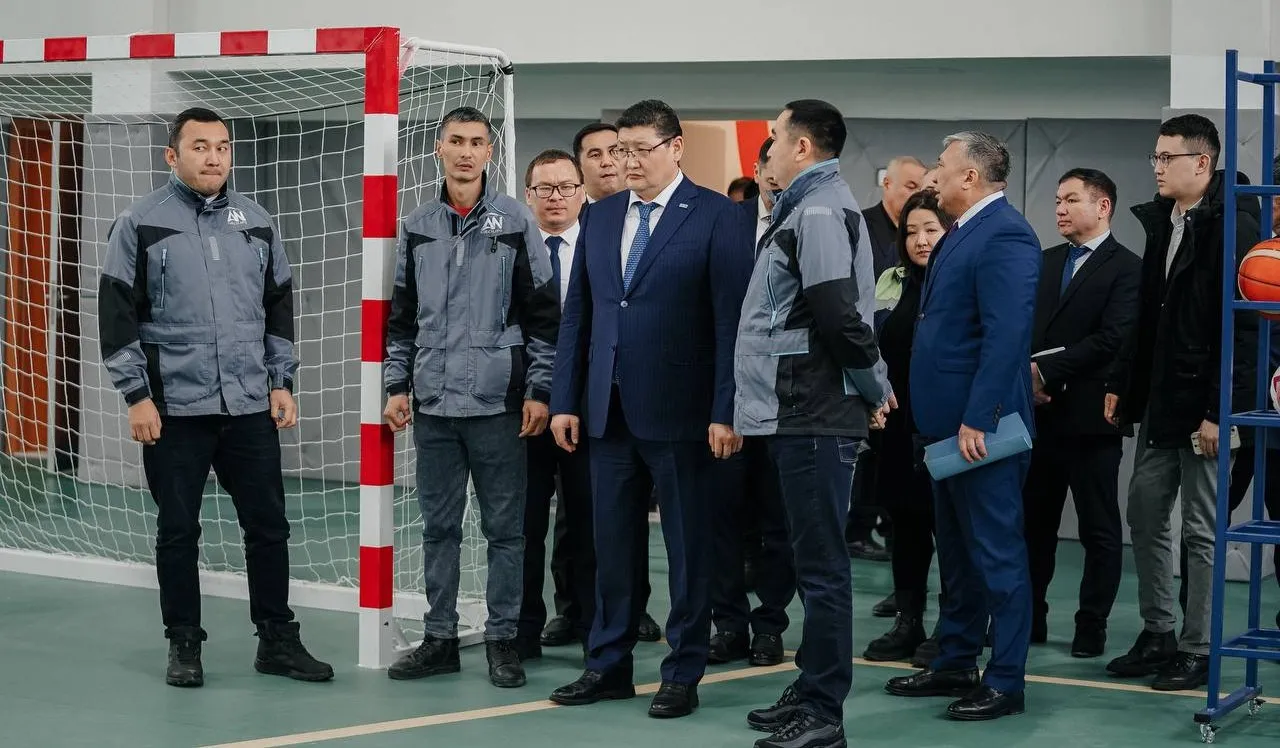 Облыс әкімі «Жайлы мектеп» бағдарламасымен салынып жатқан мектептердің құрылысын сынға алды