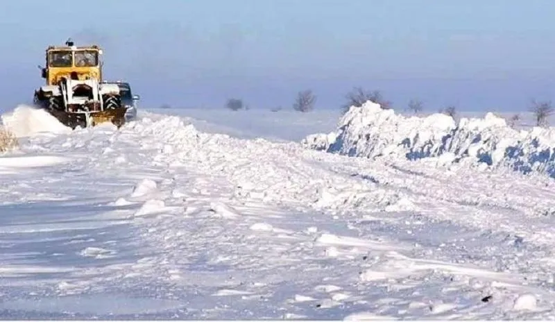 Мақаншы ауданында қар шығару жұмыстары қарқынды жүргізілуде
