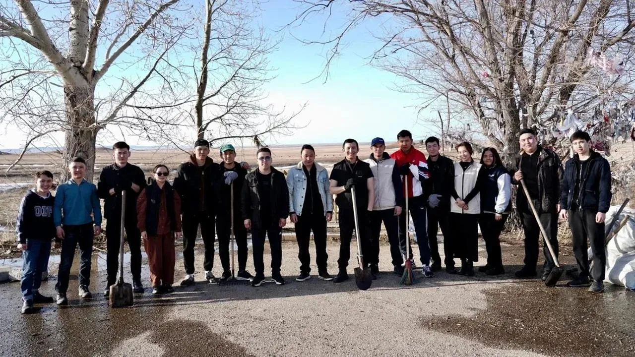 В области Абай прошла экологическая акция в рамках программа «Таза Қазақстан»