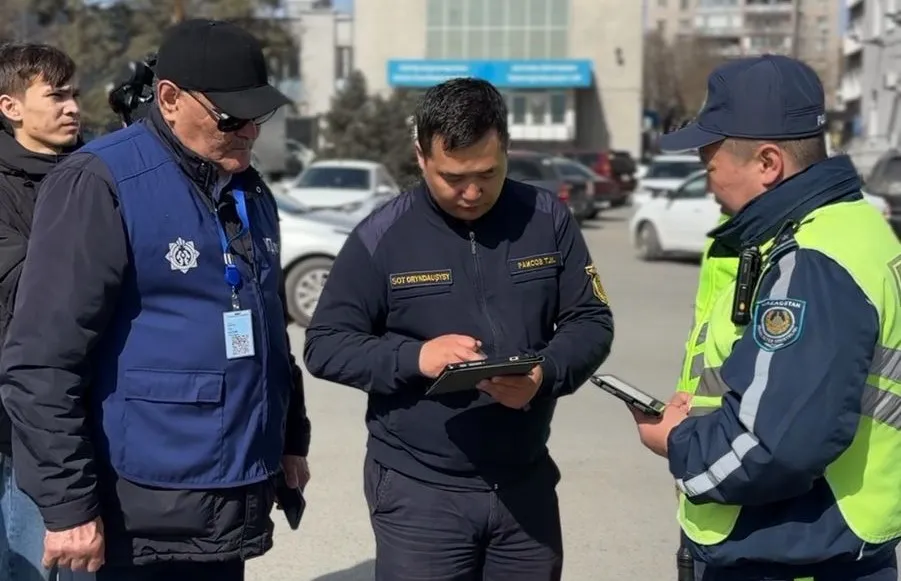 Семейде салық салушылардың қатысуымен борышкерлермен күреске бағытталған бірлескен акция өтті 