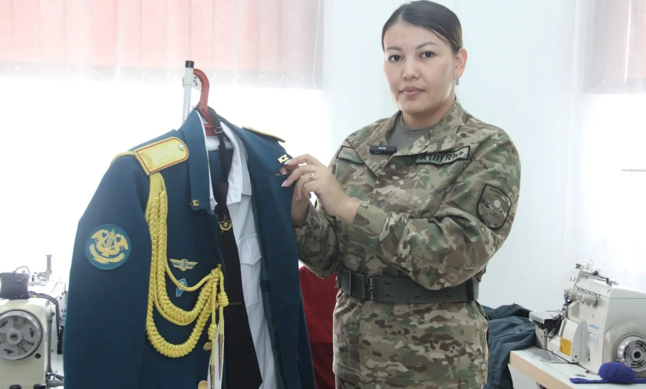 Жеңіс күніне арналған шеруге дайындық: Ұлттық ұлан жауынгерлерінің салтанатты киімдері әзірленуде