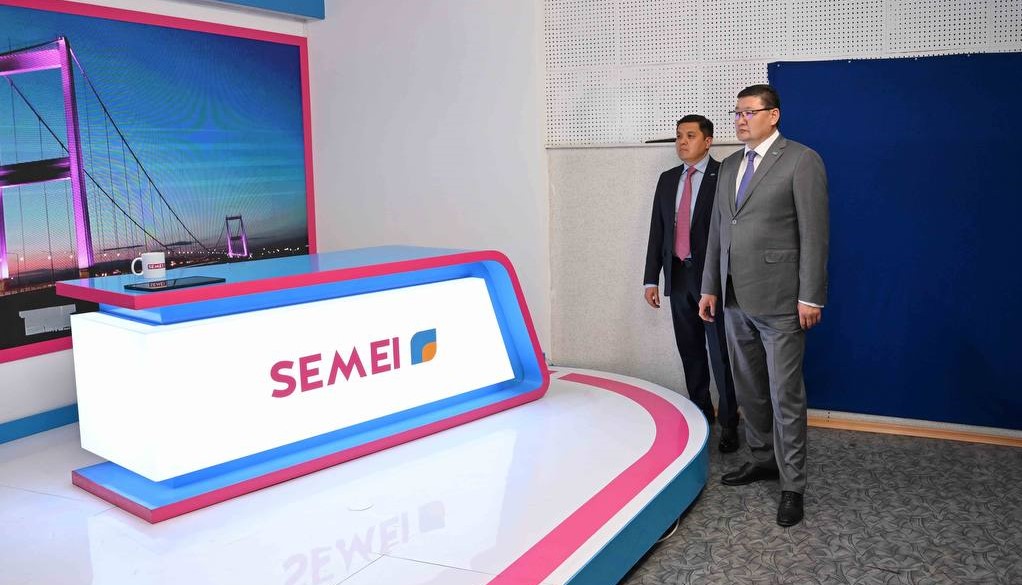 Облыс әкімі «SEMEI» телеарнасының жұмысымен танысты