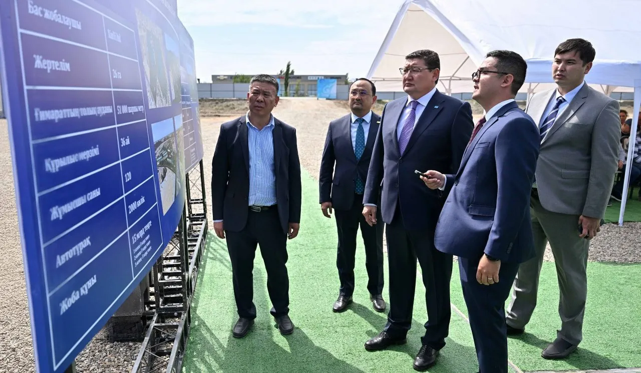В Семее началось строительство крупного коммунального рынка