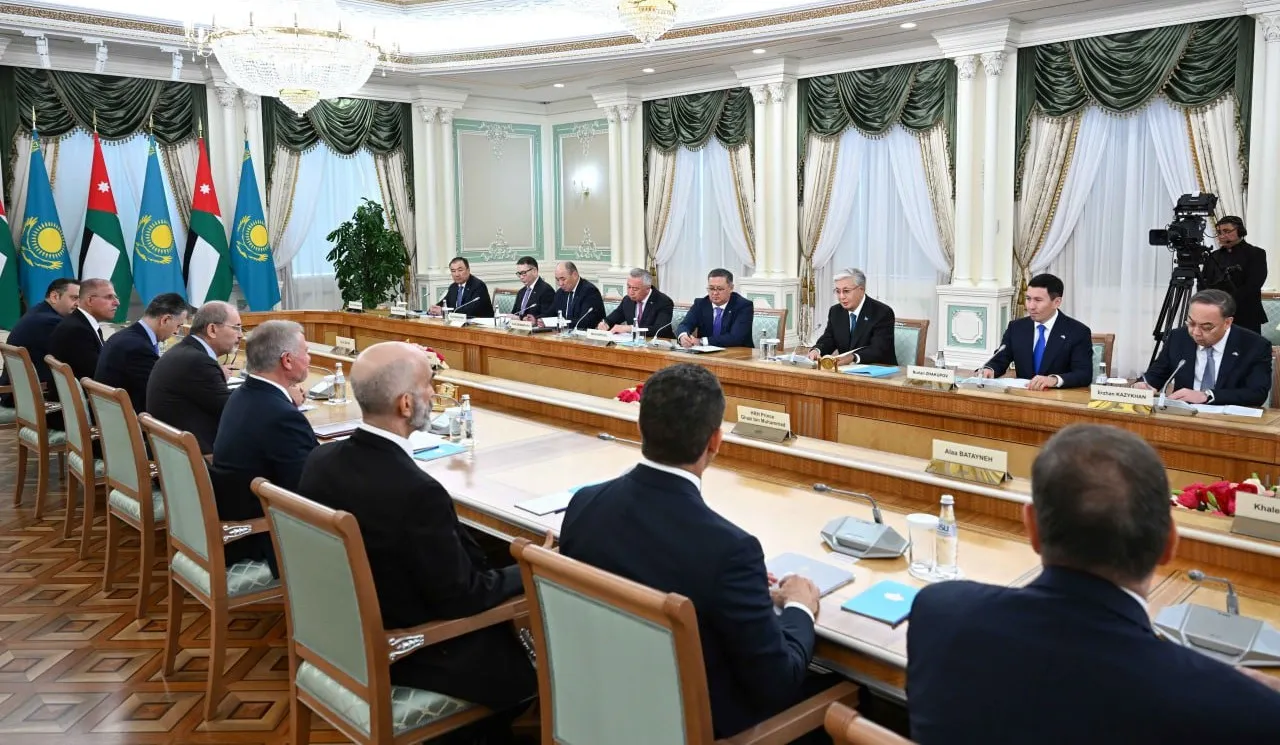 Президент Казахстана и Король Иордании провели переговоры в расширенном составе