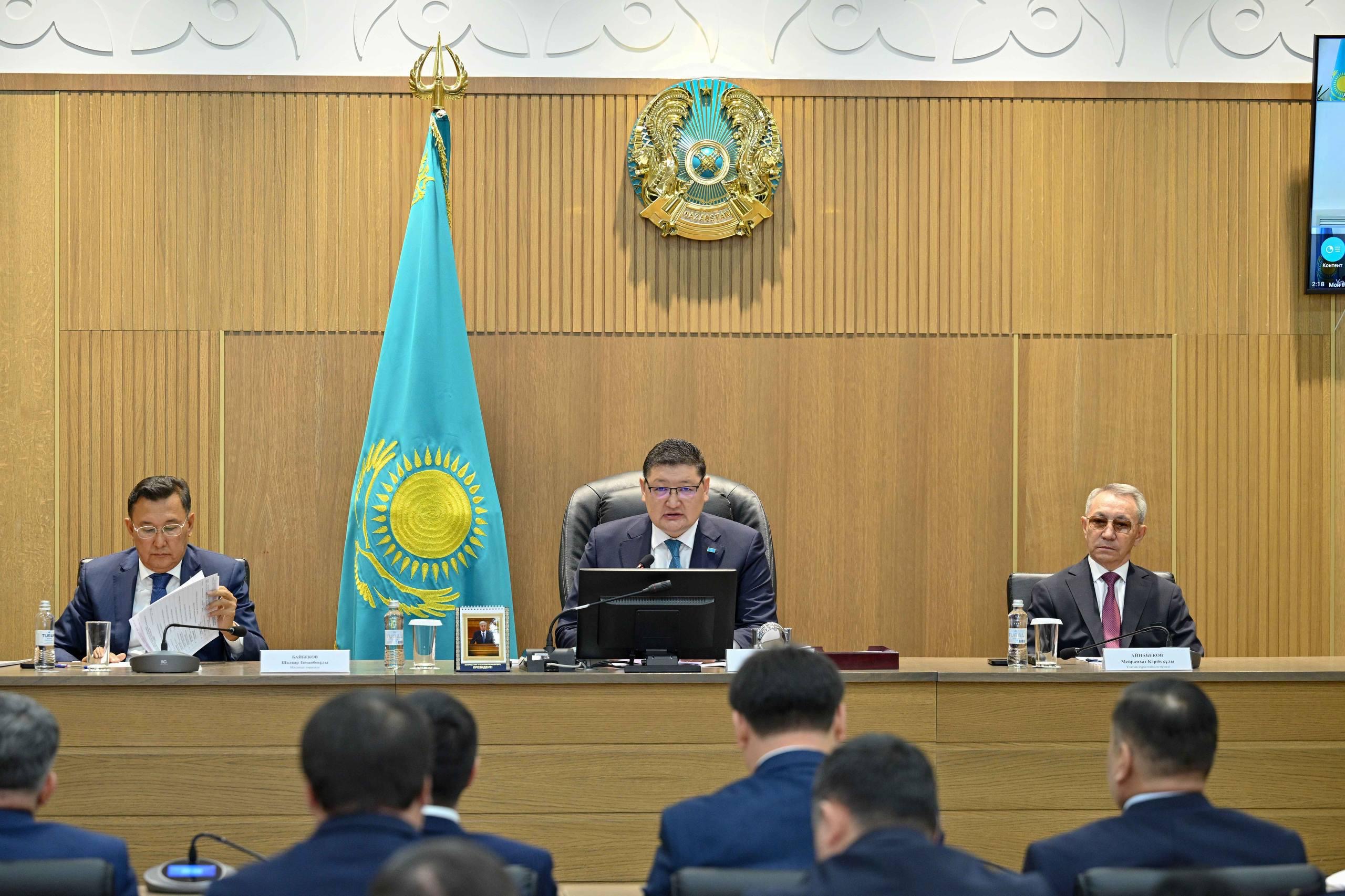 Абай облысында Президент Жолдауын жүзеге асыру жолдары талқыланды