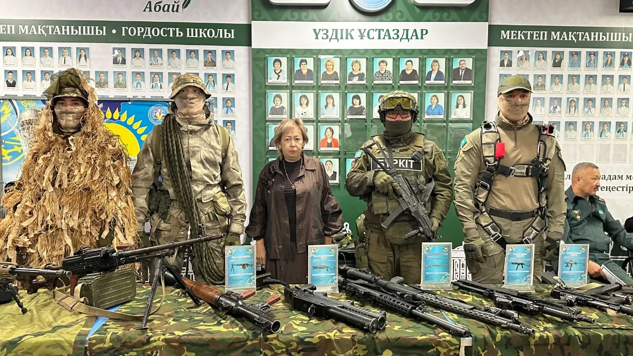 Семейде оқушылардың әскери-патриоттық тәрбиесі бойынша қалалық тәжірибе алмасу өтті