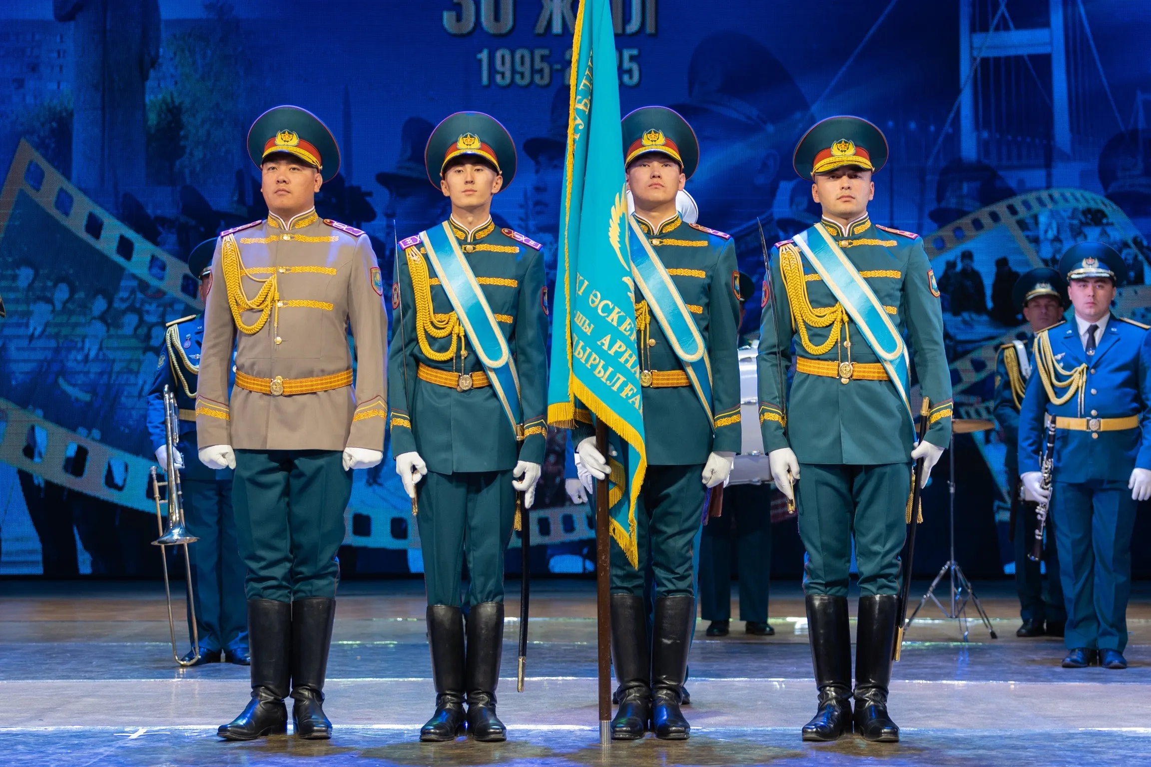 Семей қаласында Ұлттық ұланның 5511 әскери бөлімінің 30 жылдық мерейтойы аталып өтті