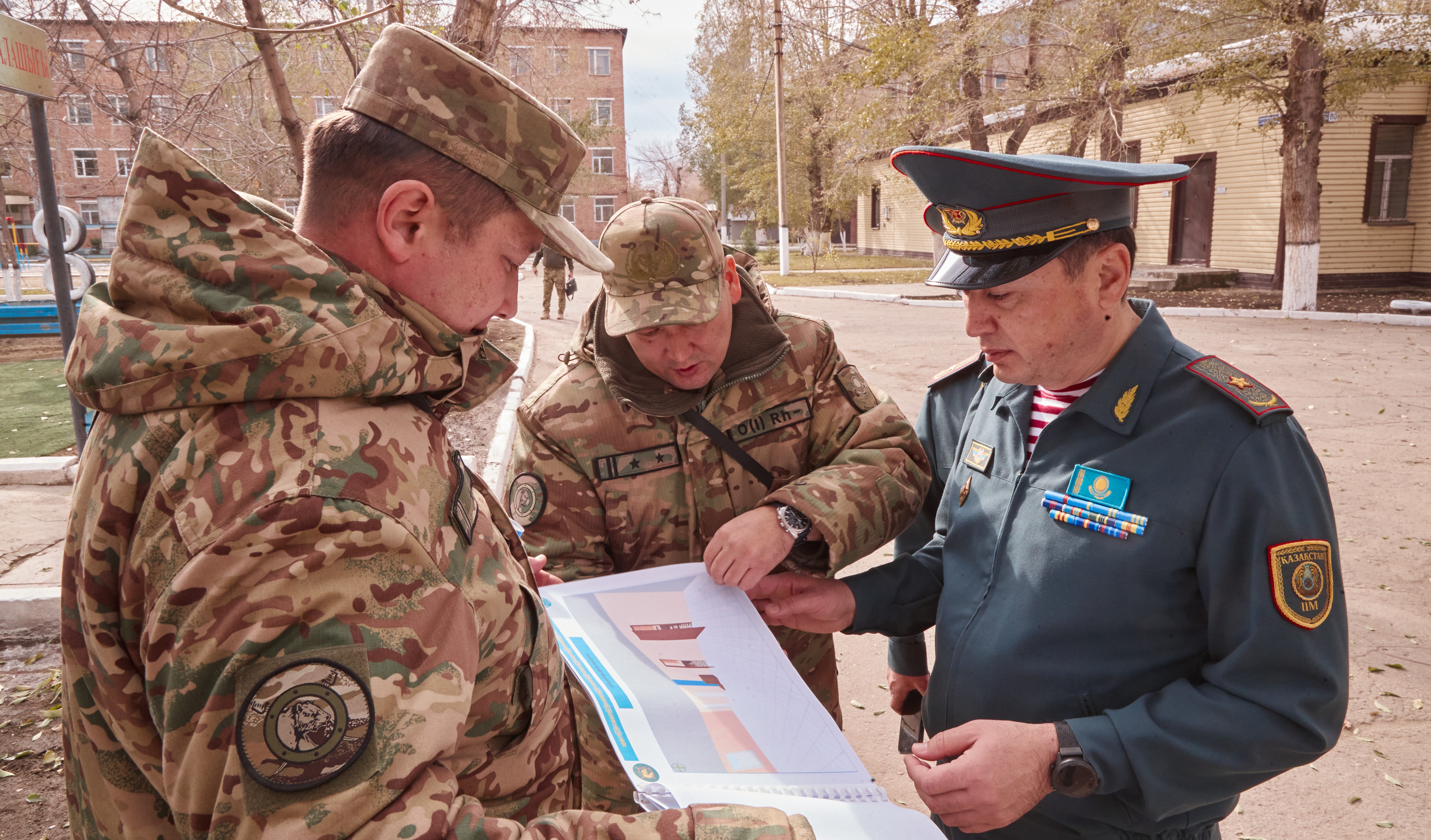Ұлттық ұланның Бас қолбасшысы Өскемендегі әскери бөлімдерді тексерді