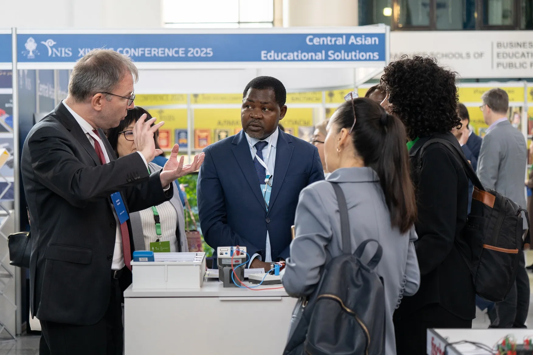 1500 отандық және шетелдік педагог цифрлық дәуірдегі мектеп білімініңболашағын талқылады