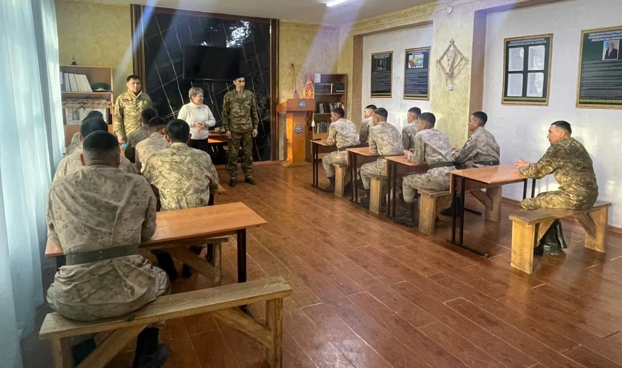 Акция “Армия глазами матерей” прошла в Маканчинском регионе