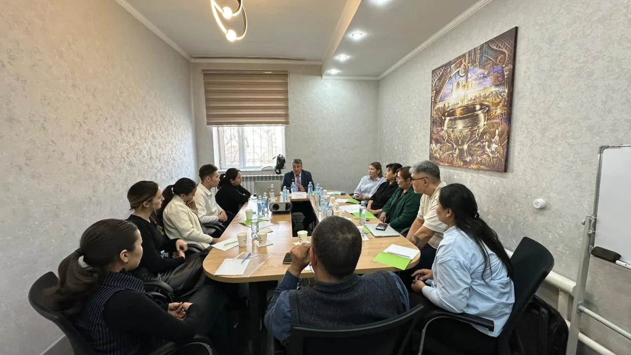 «Адал Ас» компаниясында тағам қауіпсіздігі бойынша біліктілікті арттыру курсы өтті