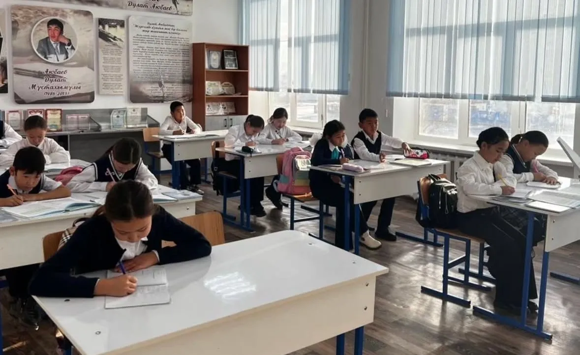 «Полиция и дети – вместе ради безопасности»: в школах области прошла единая изложение