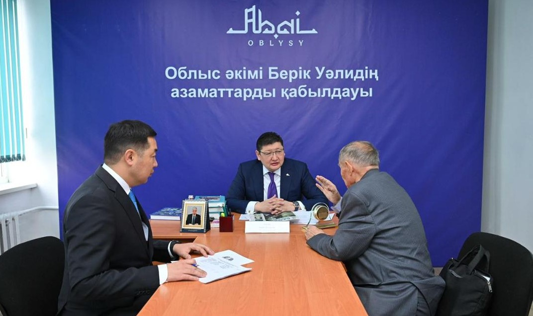 Облыс әкімі Жаңасемей ауданының тұрғындарына жеке қабылдау өткізді