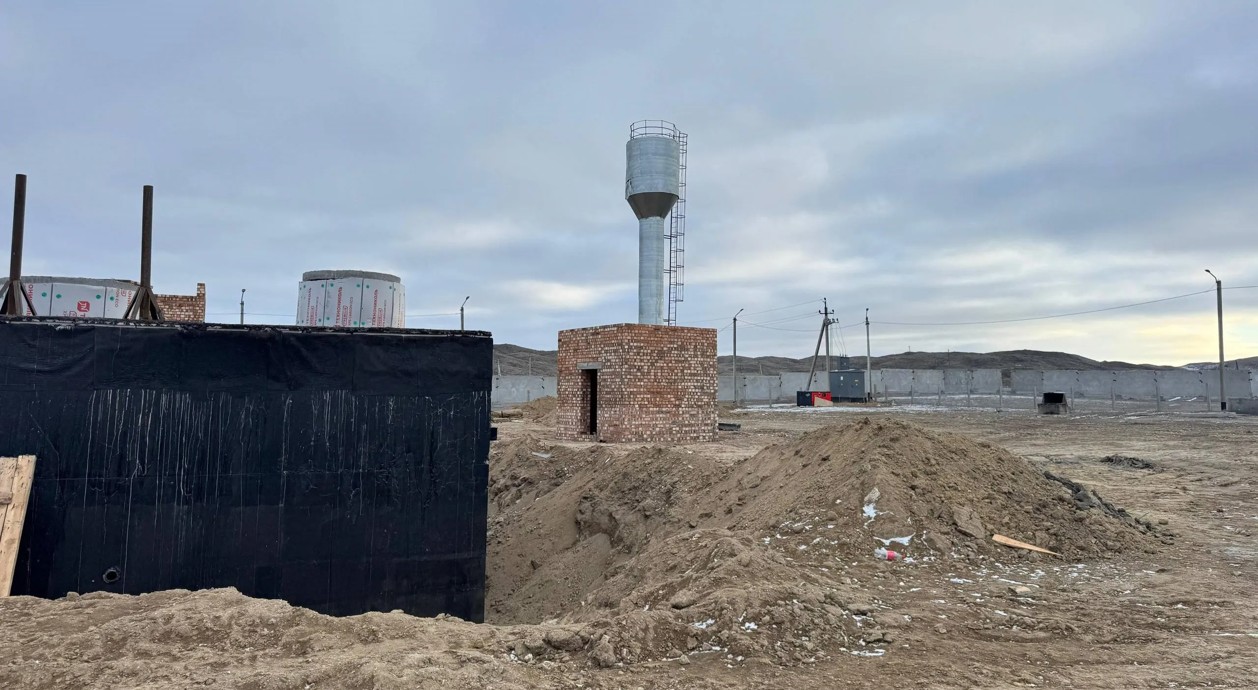 Абай ауданында су құбырларын қайта жаңғырту жұмыстары жүргізілуде