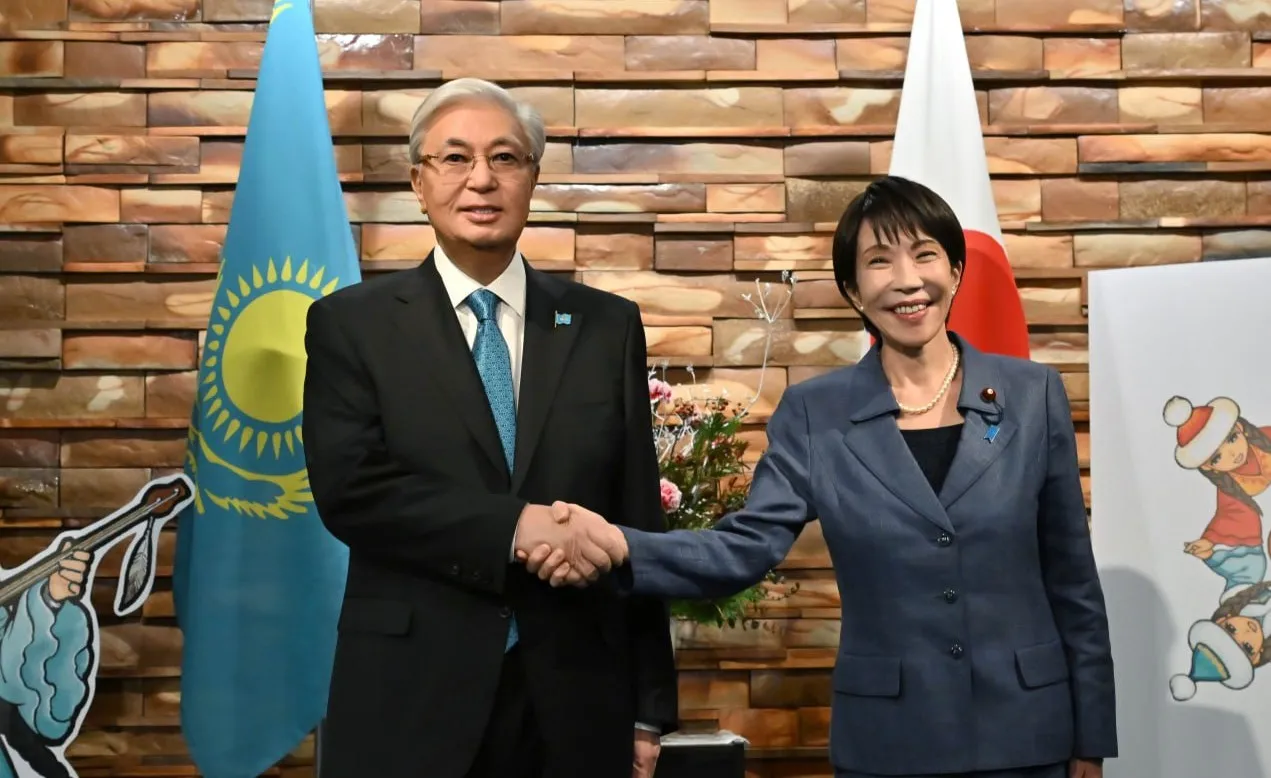 Мемлекет басшысы Жапонияның Премьер-министрі Санаэ Такаичимен келіссөз жүргізді