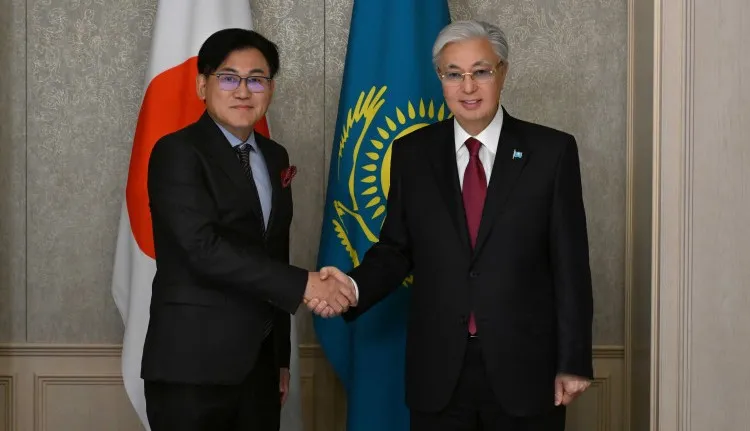 Қасым-Жомарт Тоқаев Rakuten Group компаниясының басшысы Хироши Микитаниді қабылдады