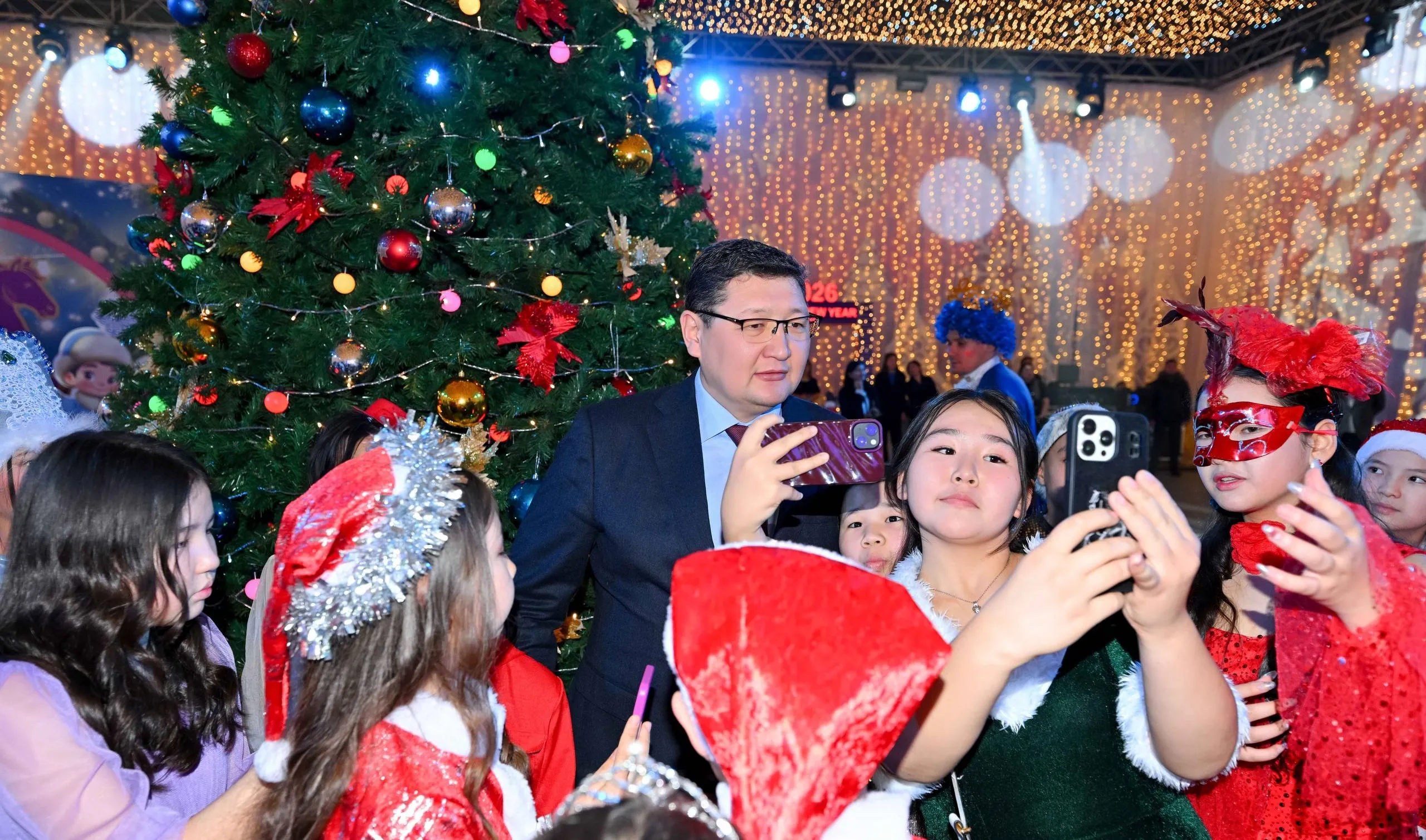 Семейде облыс әкімінің жаңа жылдық шыршасы өтті