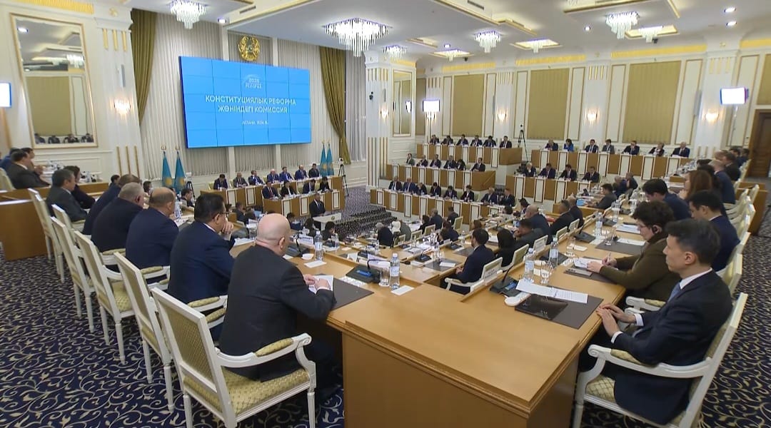 Конституцияны өзгерту арқылы Қазақстан өркениетті таңдау жасайды – Исидор Борчашвили