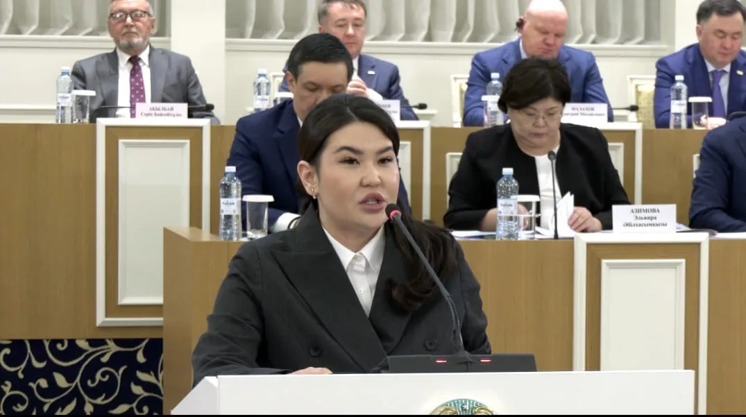 Гульзира Атабаева: Закрепление светского характера образования имеет принципиальное значение для молодежи Казахстана