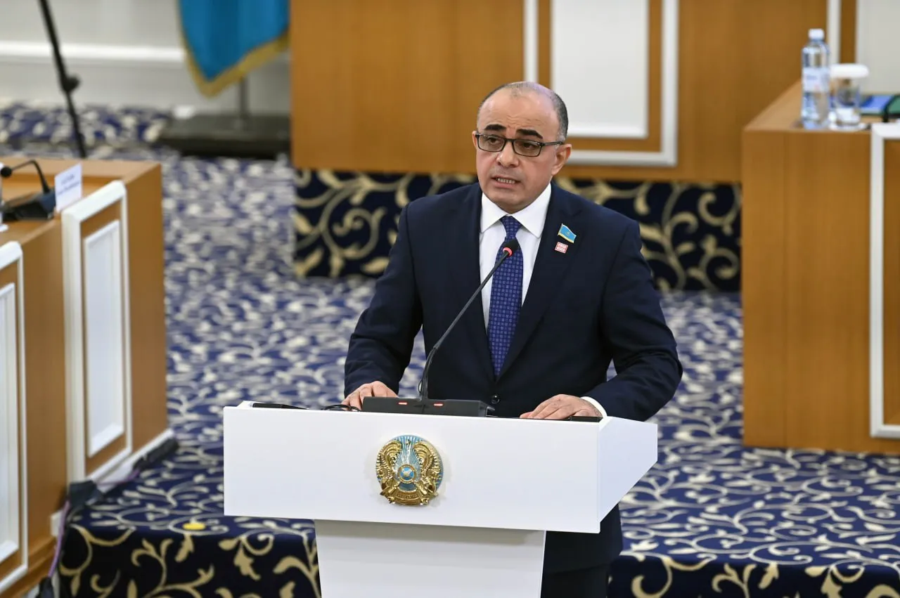 Магеррам Магеррамов: заңдардың кері күші азаматтардың жағдайын нашарлатпауға тиіс