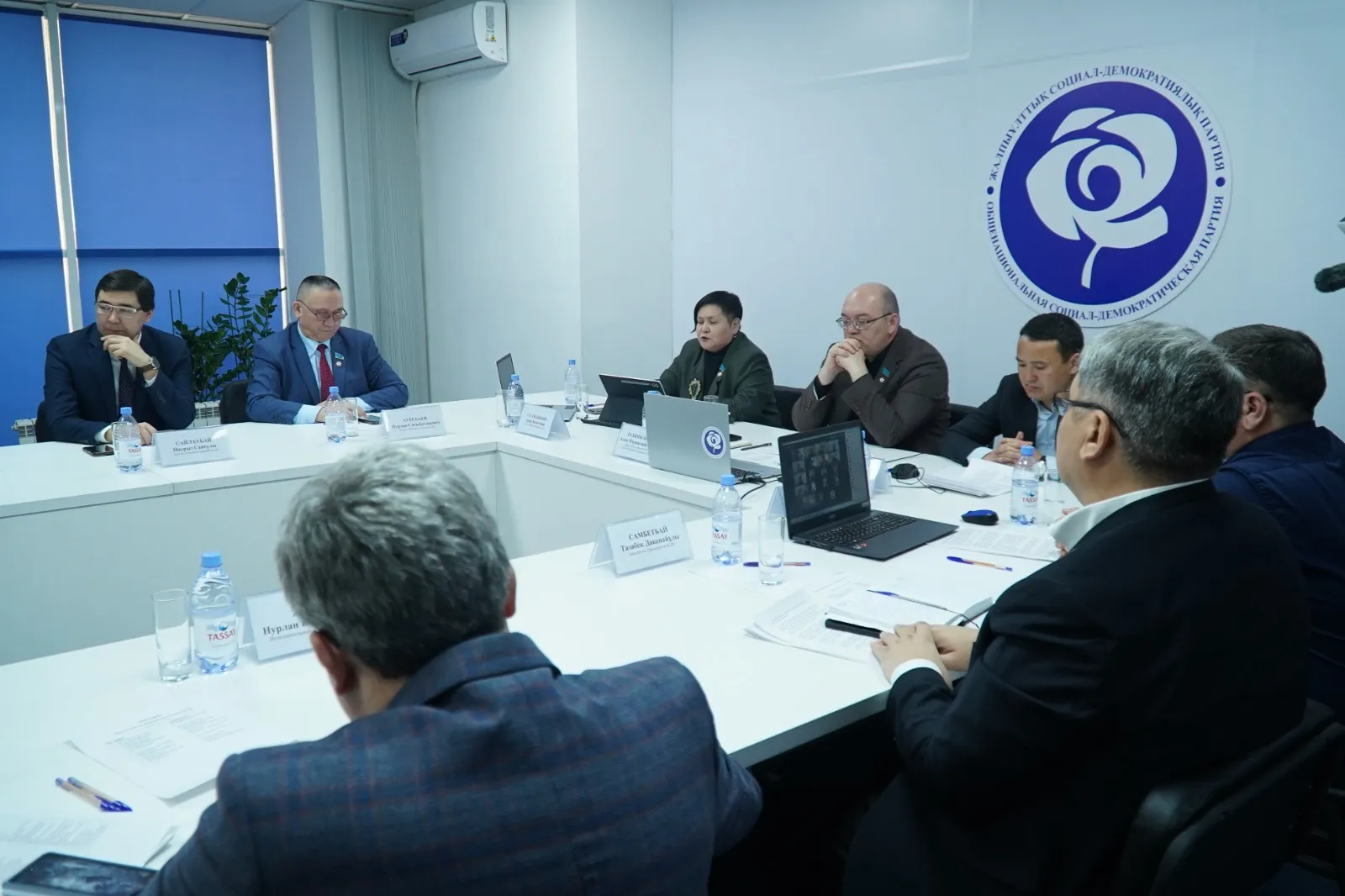 ОСДП: Конституционная реформа - это выбор модели справедливого и подотчетного государства!