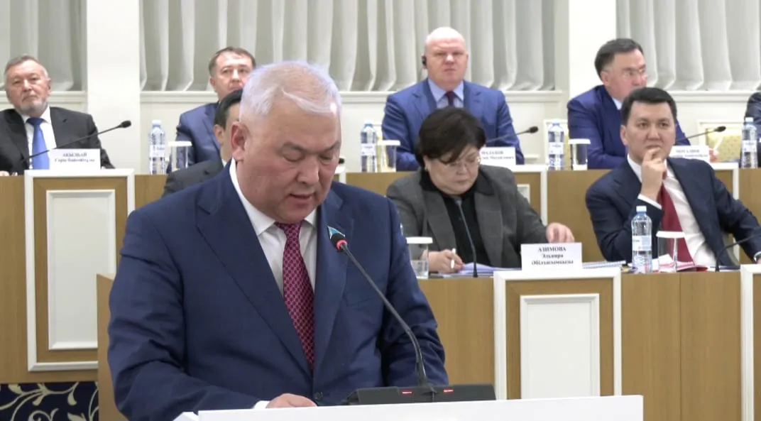 Депутат разъяснил изменения в Конституции о приоритете международных договоров