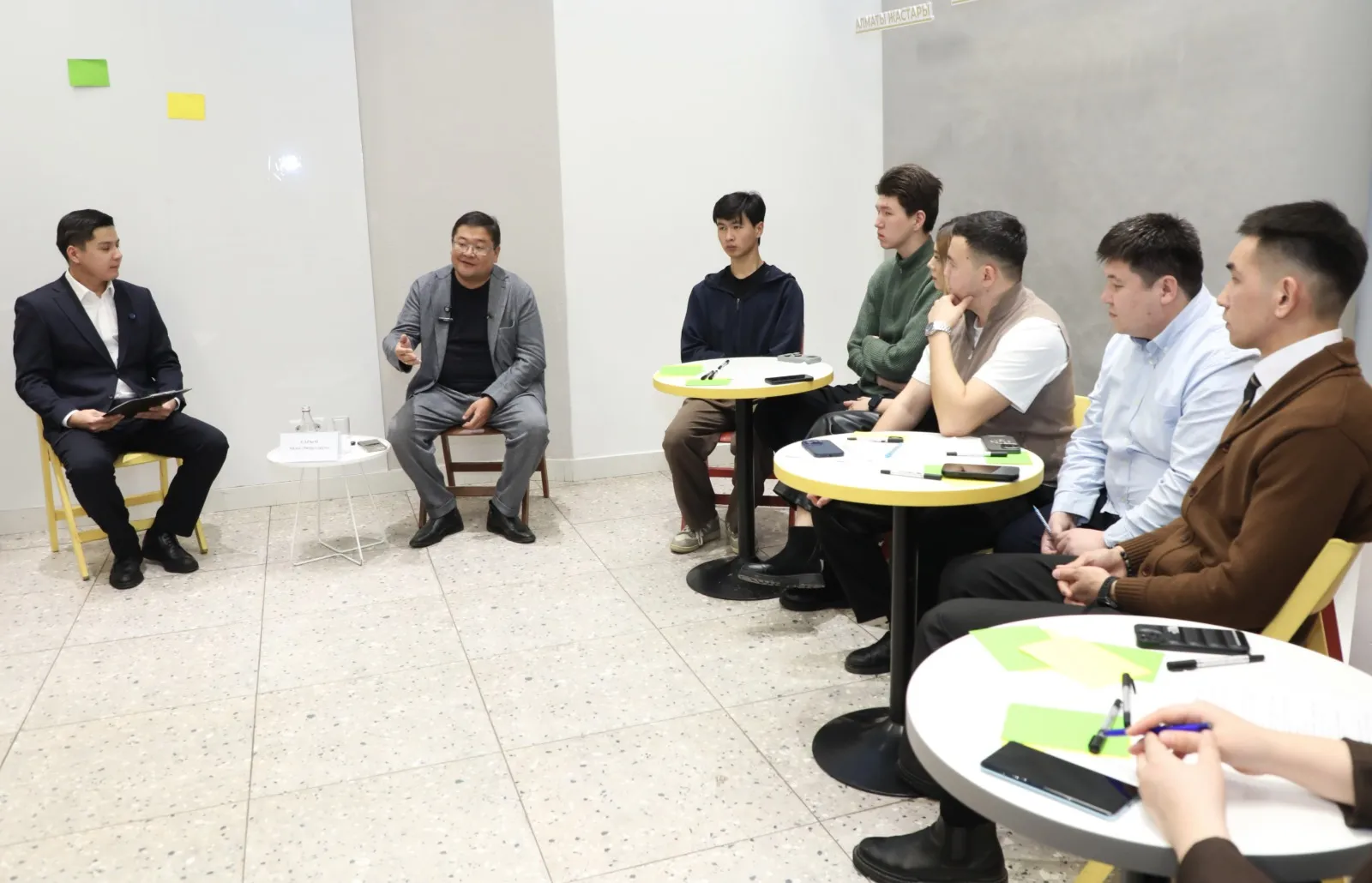 Молодежь Алматы высказалась в поддержку проекта новой Конституции