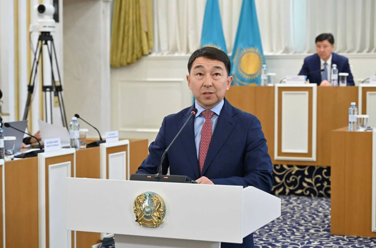 Тұрғын үйге қол сұғылмаушылық кепілдігі күшейтілді – Конституция жобасына жаңа нормалар енгізілді 