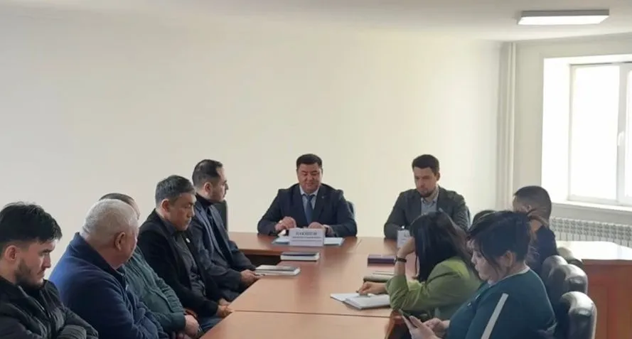 Семейде кәсіпкерлікке қатысты конституциялық өзгерістер талқыланды