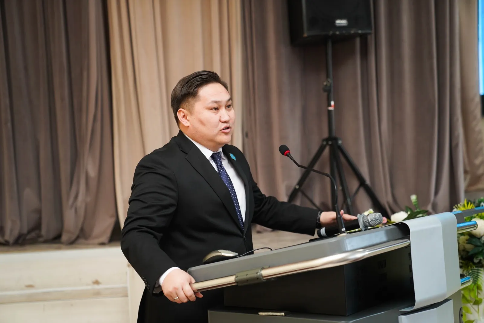 Абай облысында коалиция мүшелері Семей қаласының №5 гимназия ұжымымен мазмұнды кездесу өткізді  